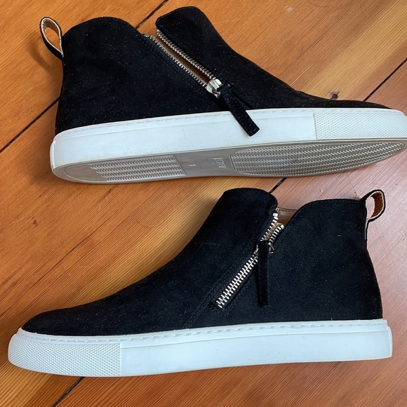 J crew factory- Faux suede high top sneakers - size 9 - Picture 2 of 3